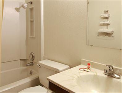 Super 8 By Wyndham Las Cruces University Area Phòng bức ảnh